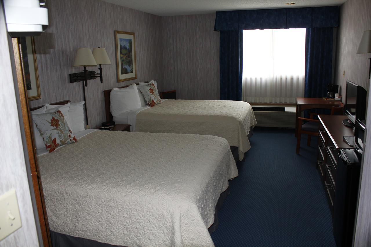 Baraga Lakeside Inn Kültér fotó